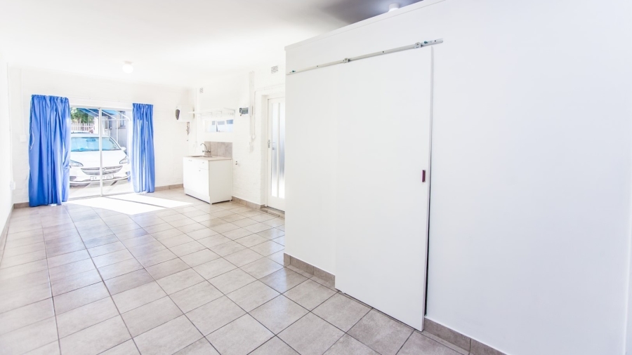 3 Bedroom Property for Sale in Chrismar Western Cape